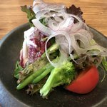 洋食 川ぎし - サラダもちゃんとしてる〜