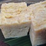 こっこ通 - 蕎麦はだしまきとなすびの煮びたし，冷奴のみょうがと南蛮味噌添えがついていた