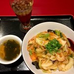 中華菜館 紅宝石 - 麻婆飯(辛さ控えめ) ¥650+税