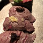 にくや萬野 - 肉寿司