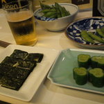 Mokkiri Yousuke - 枝豆，チーズ海苔巻き，きゅうりからし漬け♪