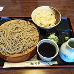 松乃家 - 二八蕎麦大盛と炊き込みご飯