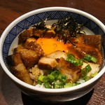 NAKAGAWA わず - 炭焼きチャーシュー丼