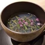 鮨 なんば - 浅蜊の出汁 秋田の蓴菜