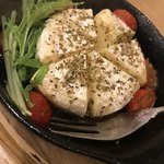 ばんじょう - カマンベールのアヒージョ