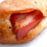 ちいさなめ - ちいさなめ 「厚切りベーコンパン」