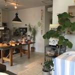 Neuf:bakery caafe - 店内