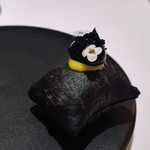 オマージュ - イカ墨・イカ