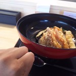 Hakata Tempura Semmon Tenohirugohan - 