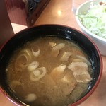 十勝豚丼 いっぴん - プラス¥80の豚汁