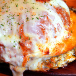 デノーズ - 鉄板から流れ出すチーズ！