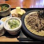 石臼蕎麦 初音屋