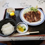 三河屋 - 鶏焼き定食