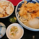 Kimuraya - とりおろしうどんとかしわ飯(税込計790円)