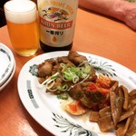 Hidakaya - おつまみ3種とビール
