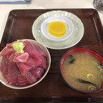 鶴亀屋食堂 - インド鮪丼（小）