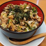 麺一徹 - チャーシュー丼。必ず食べたい逸品。