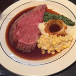 ロウリーズ・ザ・プライムリブ - 