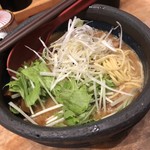 俺の創作らぁめん 極や - 炙りチャーシュー麺(大盛無料) 980円税込