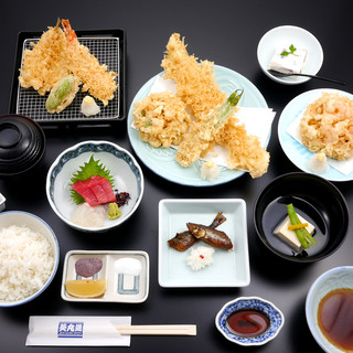 Banquet courses where you can enjoy seasonal ingredients start from 5,500 yen (tax included)
