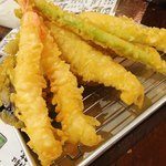 金山魚市場ぴち天 - エビ、ナス、長芋、アスパラ、アナゴ