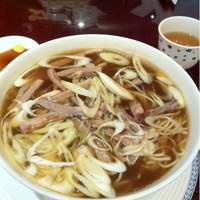 萬珍樓 本店 - ネギチャーシュー麺