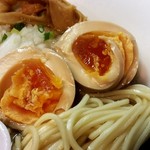 麺処 晴 - 味玉
