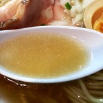 麺処 晴 - クリアだけど、強烈な煮干しスープ