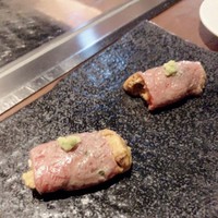 くずし鉄板 あばぐら 神田店 - 黒毛和牛うに巻