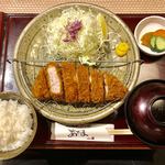 Kodawari Tonkatsu Adima - ローズポーク特撰ロースかつ定食(150g)¥1450