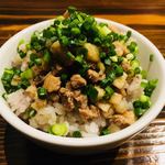 萬的中華 笑龍 - 魯肉飯。