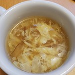 ステーキ宮 - 鶏と椎茸の卵スープ