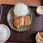 ごはん処 かつ庵 - 2018年8月13日  ロースカツ定食（120g）740円