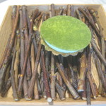 Ode - アミューズ3（キャビアと枝豆のタルト仕立て）