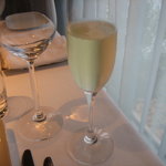 ル ベナトン - クレマンで乾杯！