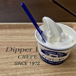 ディッパーダン - 料理写真:ソフトクリーム(バニラ) １５０円