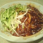 珍閣 - 炸醤刀削麺