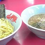 山岡家 - 醤油つけ麺（脂普通＆麺固め）