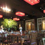 THE FUJIYA GOHONJIN - 店内