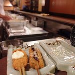 串の坊  - 丁寧に揚げられた串カツは胃もたれせずどれも美味しいです♪
