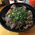 ぱどっくどんぶりや - ヤキニク丼