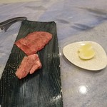 焼肉 拍手喝采 - 