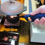 鉛温泉　藤三旅館 - コンロに火を入れてくれます