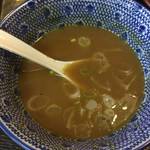 麺屋 頂 中川會 - スープ割り