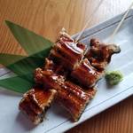 Izakaya Ennasubi - 人気のひつまぶしの『うなぎ』を串焼きでお気軽に食べて元気つけちゃいましよー！！