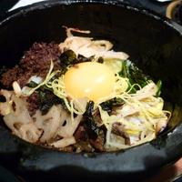 食道園 北新地店 - 石焼ビビンバ