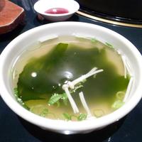 食道園 北新地店 - わかめスープ