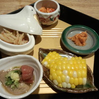鮨処 北の華 - 5品の小鉢