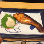 Izakaya Donguri - ギンタラ西京焼(980円)。