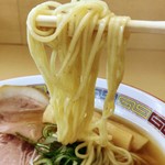 煮干鰮らーめん 圓 - 煮干しラーメンの麺リフト